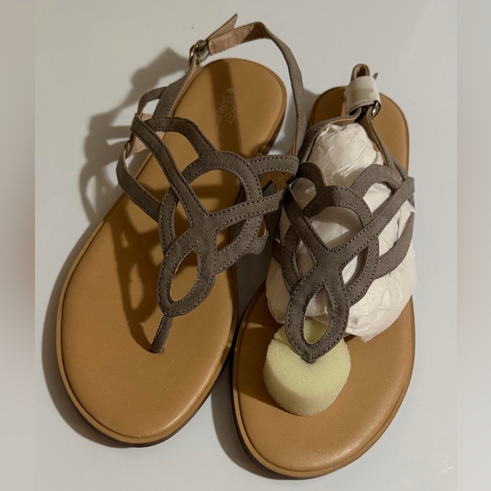 Market & Spruce Taupe Strappy T-strap Sandals